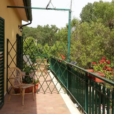 Il Gelso Guest House Trivigno Exterior photo